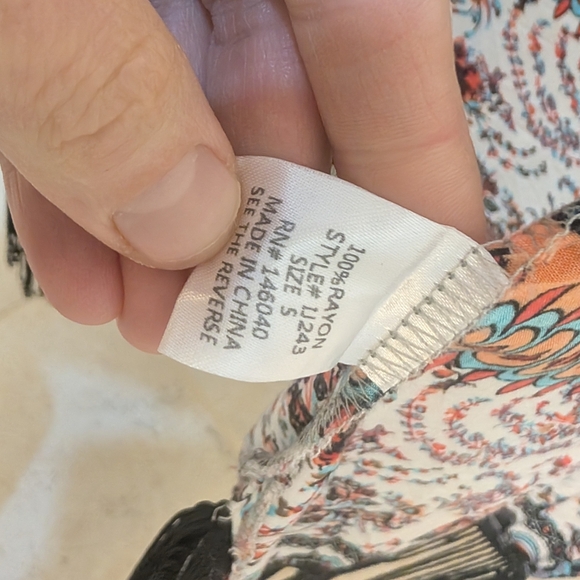 Signature 8 Bohemian Print Women's Top Size Small - Picture 6 of 9
